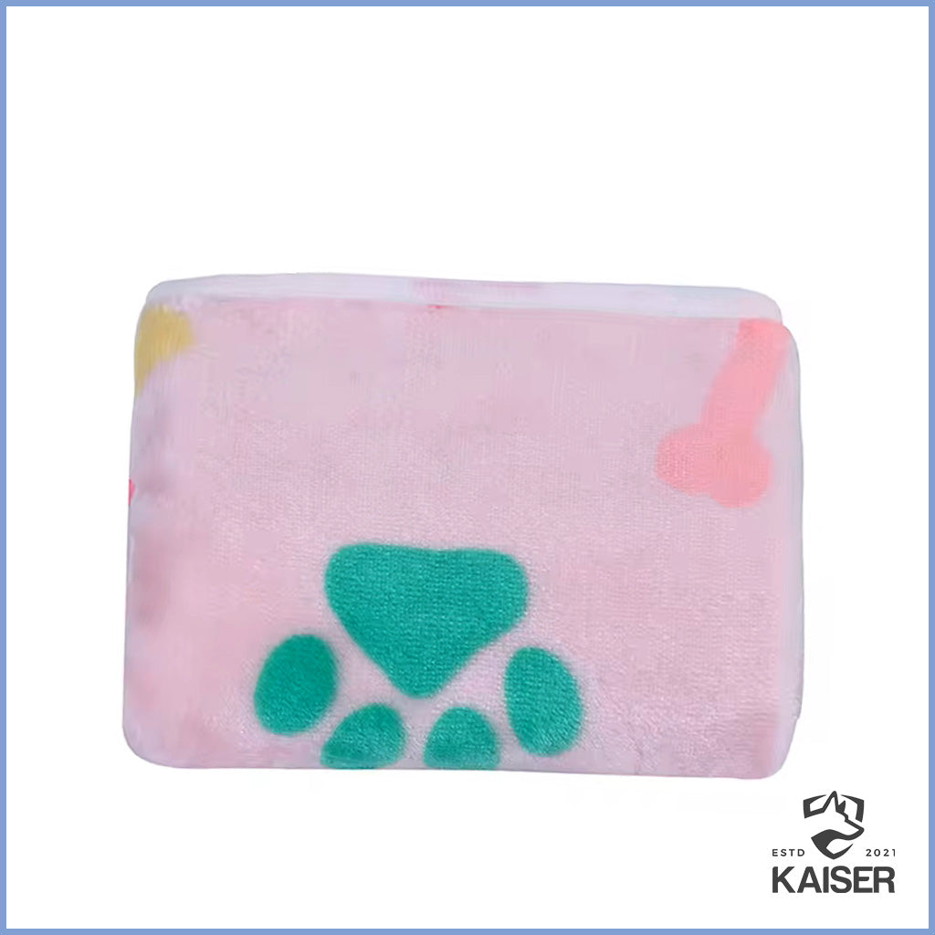 Hunde Decke rosa mit Pfotenmuster